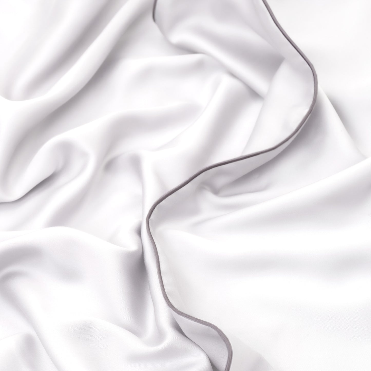 Skin Savior™ Eucalyptus Silk Pillowcase